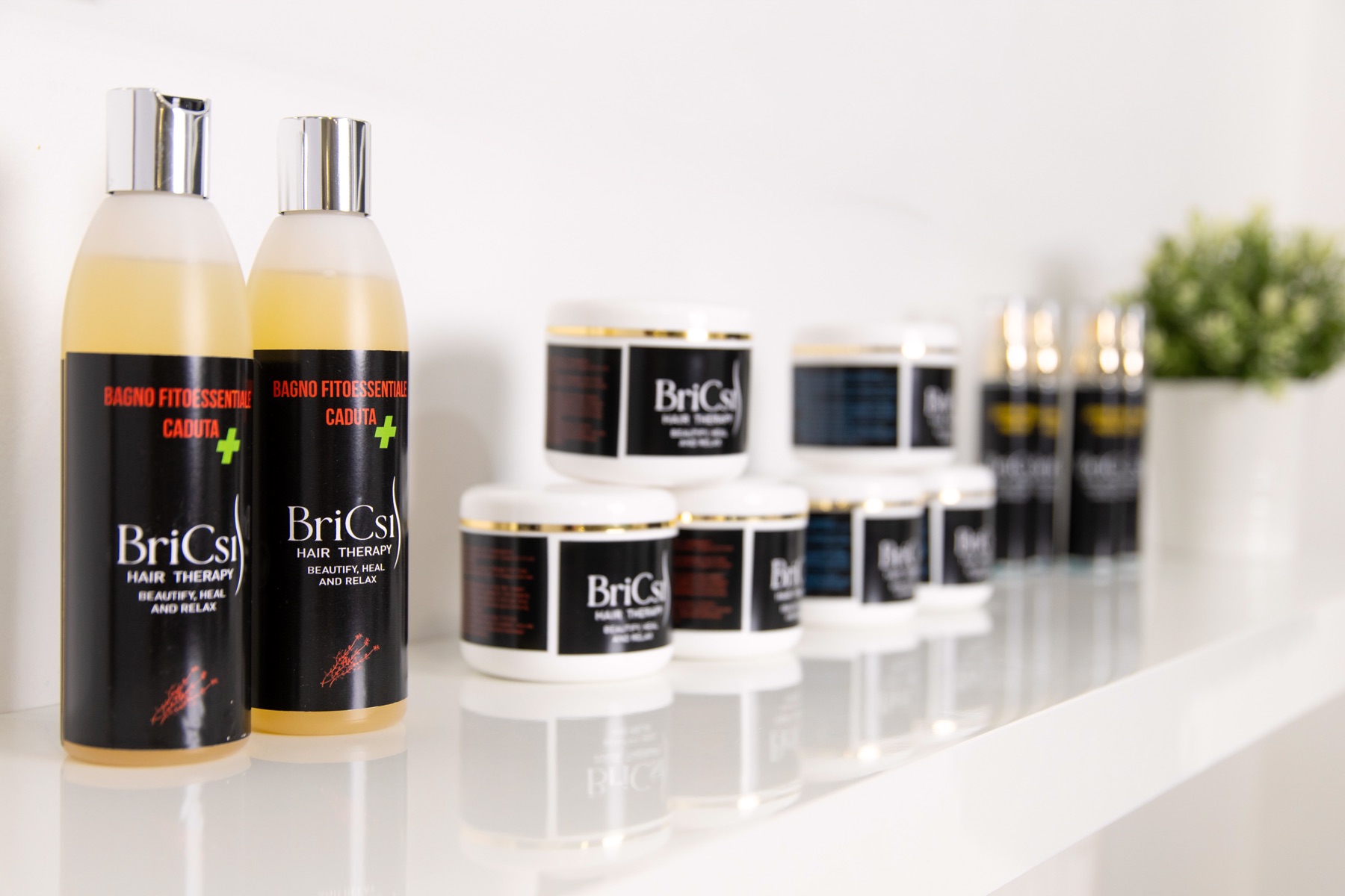 BriCsi Hair Therapy termékek a szalonban